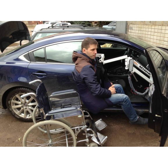 Универсальный подъёмник для инвалидов-колясочников O-Savva Minik - фото №16