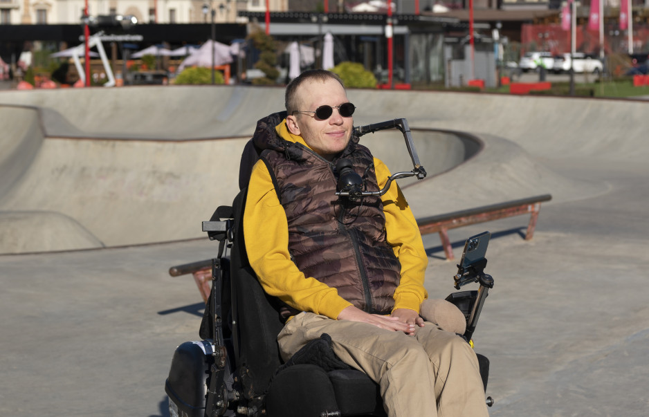 Электрические инвалидные коляски