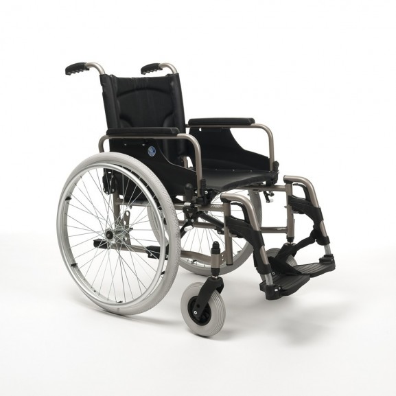 Кресло-коляска инвалидное механическое Vermeiren V100 - фото №2
