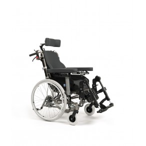 Кресло-коляска механическая с приводом от обода колеса многофункциональная Vermeiren Inovys II-E