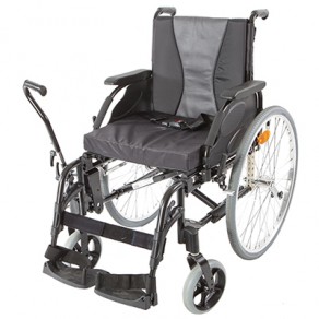Кресло-коляска механическая Invacare Action 3ng рычажная для управления одной рукой