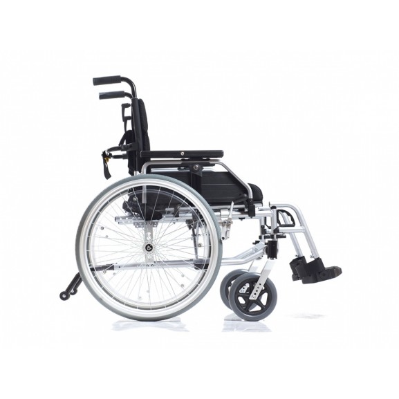 Инвалидное кресло со складной рамой Ortonica Trend 10 R - фото №4