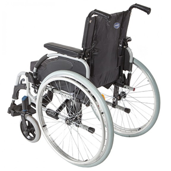 Инвалидное кресло-коляска Invacare Action 2ng - фото №3