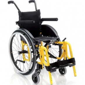 Кресло-коляска с ручным приводом активного типа Progeo Junior Light