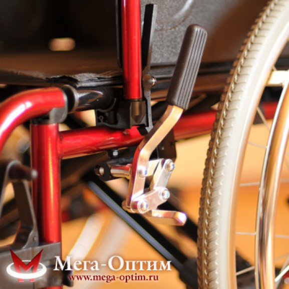 Универсальная облегченная инвалидная коляска Мега-Оптим Fs 205 Lhq - фото №4