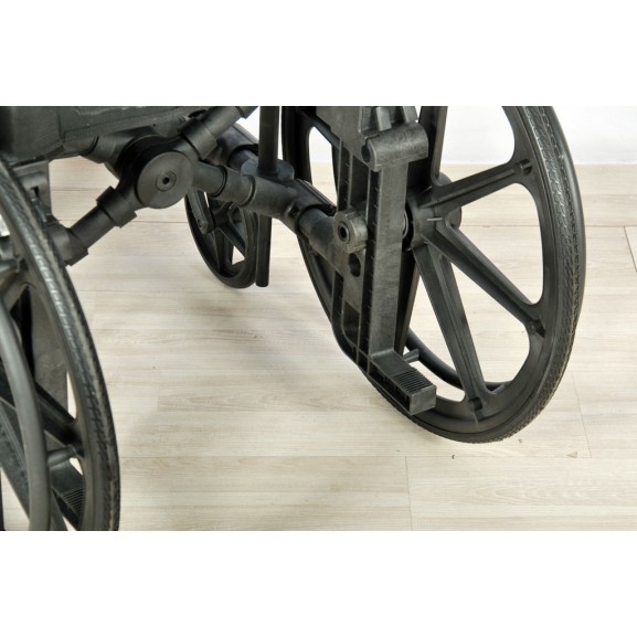 Кресло-коляска механическая рентгенопрозрачная Мед-Мос Fs902с - фото №15