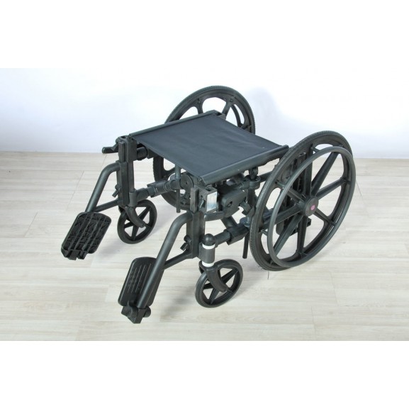 Кресло-коляска механическая рентгенопрозрачная Мед-Мос Fs902с - фото №8