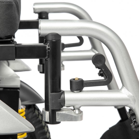 Кресло-коляска инвалидная с электроприводом Ortonica Pulse 330 - фото №8