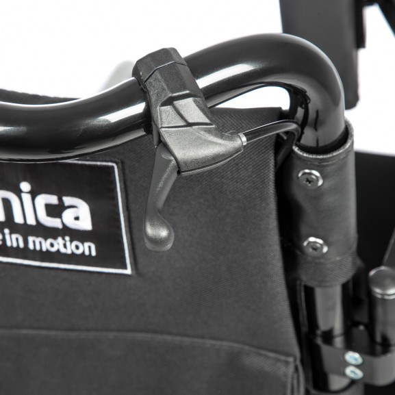 Кресло-коляска инвалидная с электроприводом Ortonica Pulse 310 - фото №5