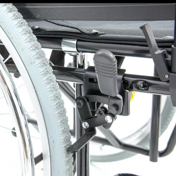 Кресло-коляска инвалидная Мега-Оптим 712 N-1 - фото №4