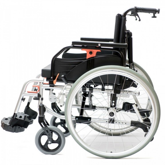 Кресло-коляска с широкими приводными колёсами Excel G-Lite Pro 24 - фото №3