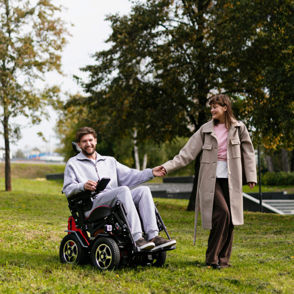 Кресло-коляска вездеход ступенькоход Caterwil GTS 4WD - фото №26