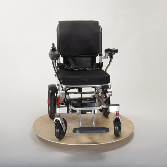 Кресло-коляска легкая с электроприводом Caterwil Ultra Lite - фото №6