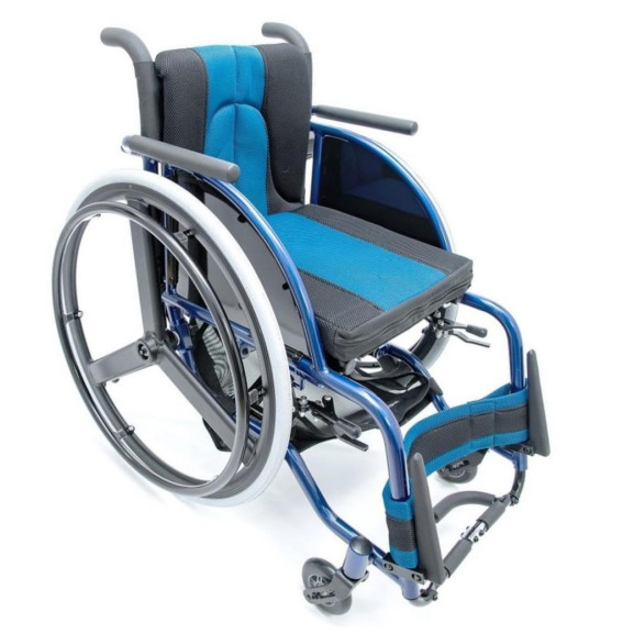 Кресло-коляска спортивная для активного отдыха Мега-Оптим FS 723L