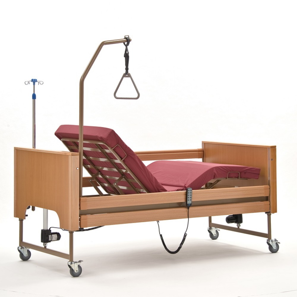Кровать медицинская для лежачих больных с электроприводом