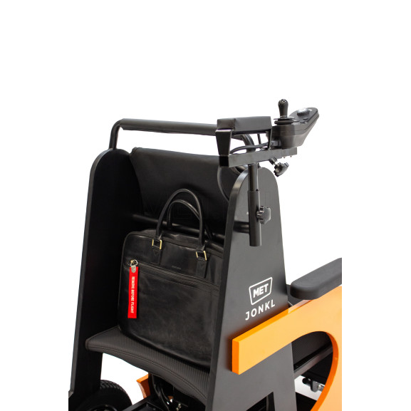 Кресло-коляска с электроприводом, управляемая сопровождающим лицом MET JONKL - фото №4