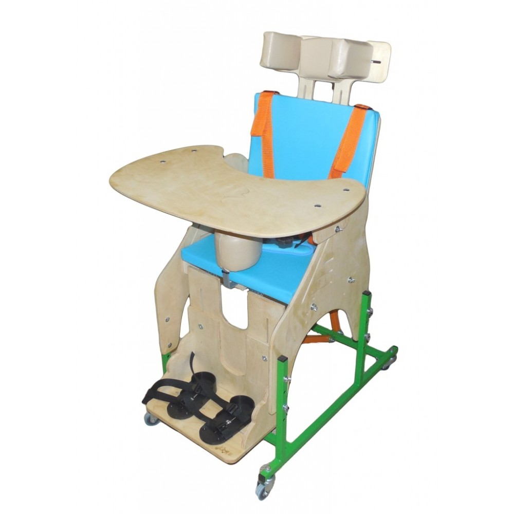 Функциональное кресло на колесиках для детей с ограниченными возможностями