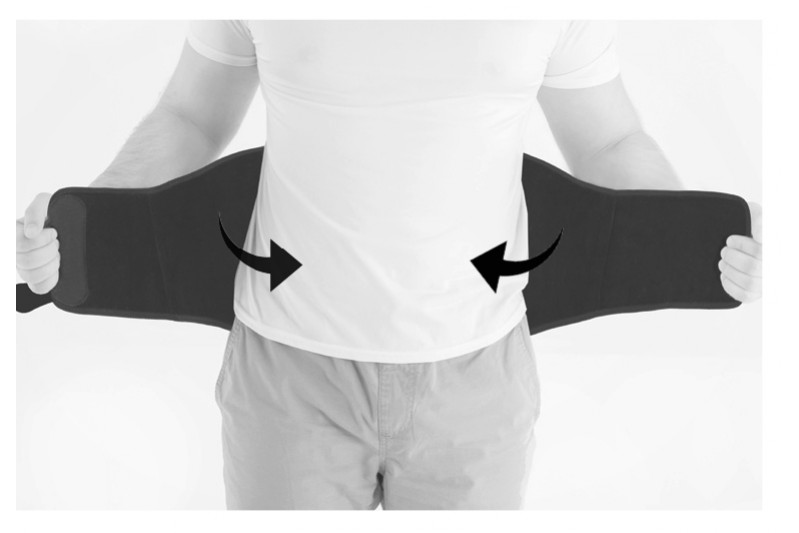 1б) Установите ортез в нижней части спины